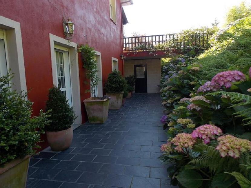 Apartamentos Guidan Ribadeo Kültér fotó